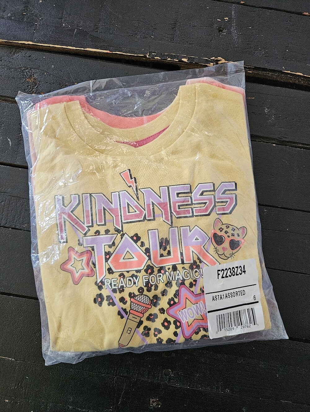 365 Kids NWT Girls 6 3 Pack of Graphic Tees Short Sleeve Yellow Pink Kindness